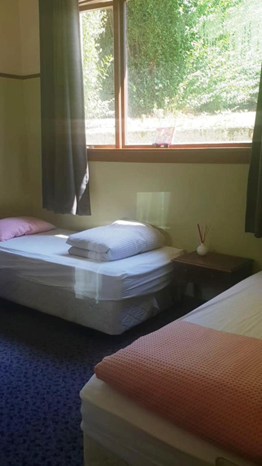 Manor House Backpackers Pansiyon Dunedin Dış mekan fotoğraf
